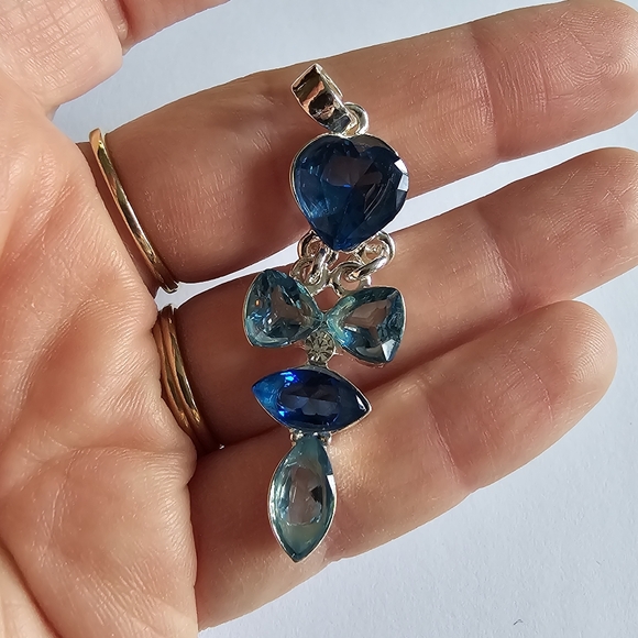 Blue heart pendant and silver tone - Picture 4 of 8